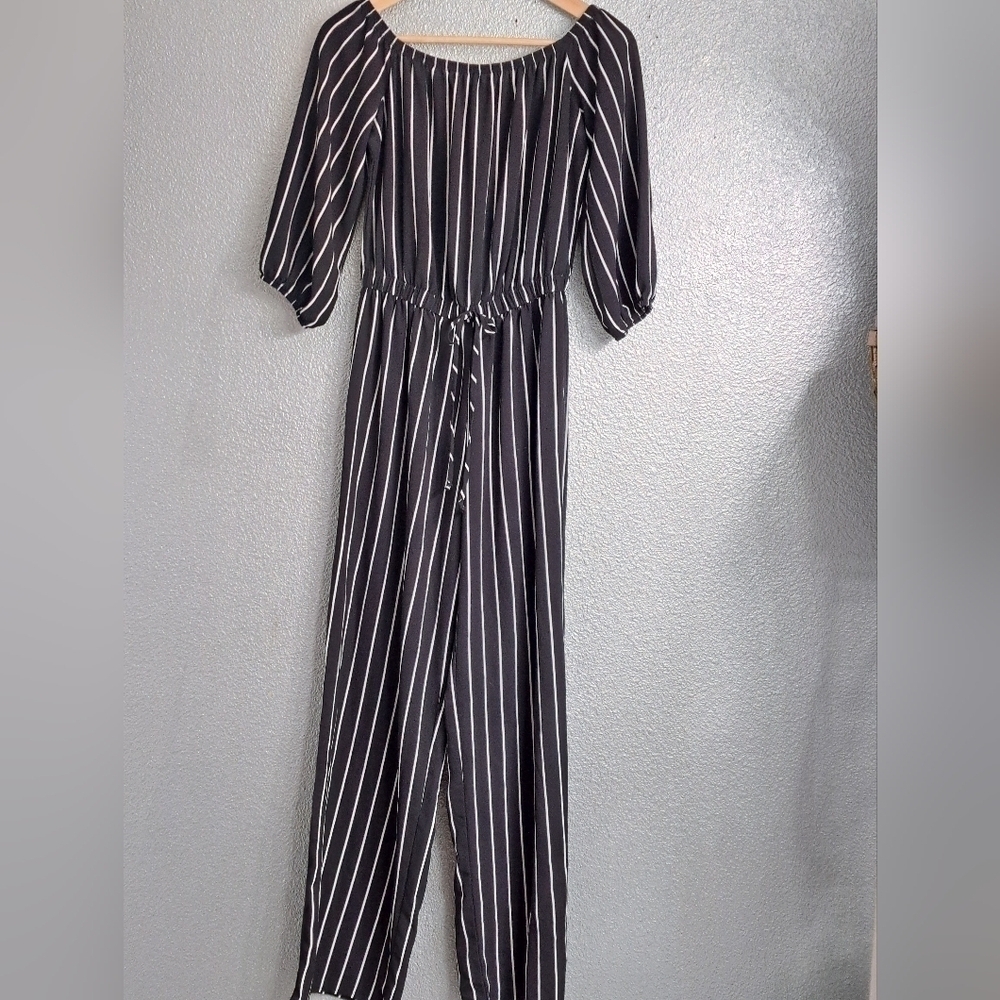 Haute Monde Striped Jumpsuit Size M